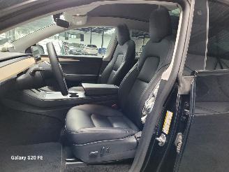 Tesla Model Y Dual Motor 378-KW Automaat AWD picture 18