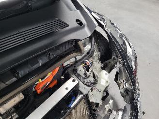Tesla Model Y Dual Motor 378-KW Automaat AWD picture 10