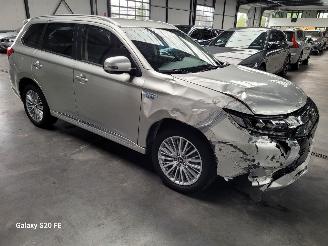 Mitsubishi Outlander 2.4 PHEV 99-KW Automaat AWD Plug-In-Hybrid picture 4