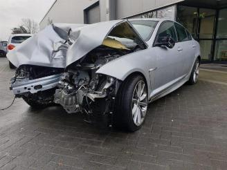 Salvage car Jaguar XF  2014/9