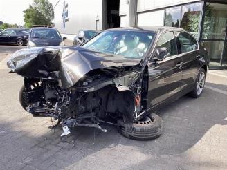 Salvage car BMW 3-serie 3 serie (F30), Sedan, 2011 / 2018 320i xDrive 2.0 16V 2016/8