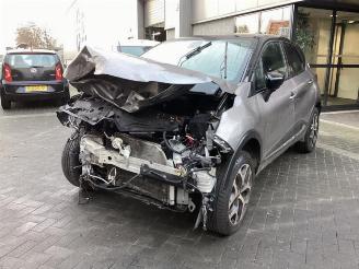 Salvage car Renault Captur Captur (2R), SUV, 2013 0.9 Energy TCE 12V 2017/12