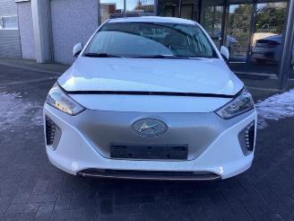 Hyundai Ioniq Ioniq, Liftback, 2016 / 2022 Electric picture 2