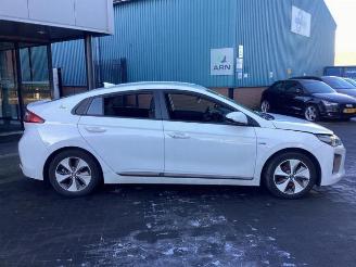 Hyundai Ioniq Ioniq, Liftback, 2016 / 2022 Electric picture 4