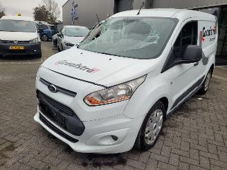 Salvage car Ford Transit Connect 1.6 TDCI L1 Trend 2015/1
