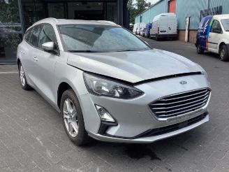 Ford Focus Focus 4 Wagon, Combi, 2018 / 2025 1.0 Ti-VCT EcoBoost 12V 100 picture 3