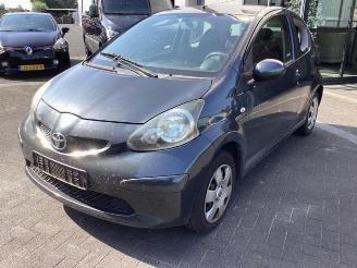 disassembly passenger cars Toyota Aygo Aygo (B10), Hatchback, 2005 / 2014 1.0 12V VVT-i 2005/10