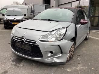 Auto incidentate Citroën DS3 DS3 (SA), Hatchback, 2009 / 2015 1.4 16V VTi 2010/8