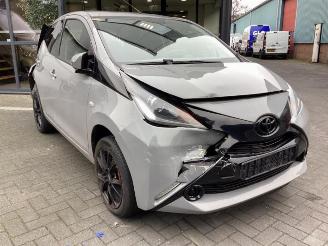 Toyota Aygo Aygo (B40), Hatchback, 2014 1.0 12V VVT-i picture 3