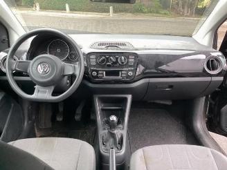 Volkswagen Up! Up! (121), Hatchback, 2011 1.0 12V 75 picture 9