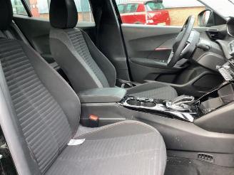 Peugeot 2008 2008 (UD/UK/UR/US/UX), MPV, 2019 e-2008 50 kWh picture 10