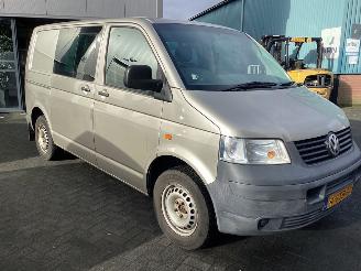 Volkswagen Transporter 2.5 TDI picture 3