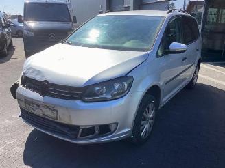 Coche siniestrado Volkswagen Touran Touran (1T3), MPV, 2010 / 2015 1.2 TSI 2011/7