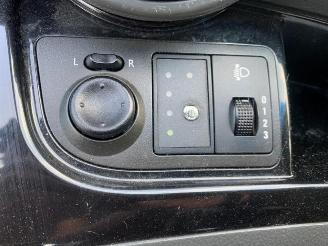 Chevrolet Spark Spark (M300), Hatchback, 2010 1.0 16V Bifuel picture 27