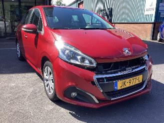 Peugeot 208 1.2 Pure Tech Blei Lion picture 3