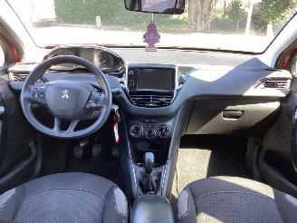 Peugeot 208 1.2 Pure Tech Blei Lion picture 9