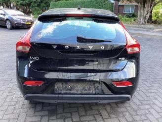 Volvo V-40 V40 (MV), Hatchback 5-drs, 2012 / 2019 1.5 T2 16V Geartronic picture 6