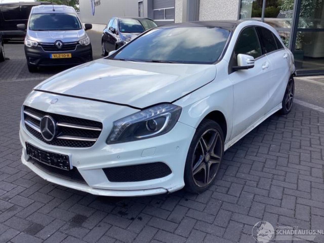 Mercedes A-klasse A (W176), Hatchback, 2012 / 2018 1.6 A-200 16V