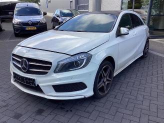 Salvage car Mercedes A-klasse A (W176), Hatchback, 2012 / 2018 1.6 A-200 16V 2012/12
