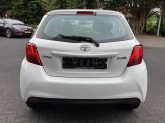 Toyota Yaris Yaris III (P13), Hatchback, 2010 / 2020 1.33 16V Dual VVT-I picture 6