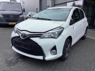Auto da rottamare Toyota Yaris Yaris III (P13), Hatchback, 2010 / 2020 1.33 16V Dual VVT-I 2015/5
