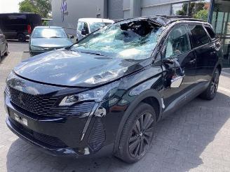 Salvage car Peugeot 5008 5008 II (M4/MC/MJ/MR), MPV, 2016 / 2024 1.2 12V e-THP PureTech 130 2021/8