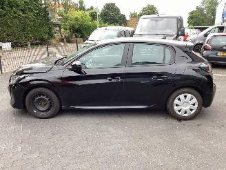 Peugeot 208 1.2 Pure Tech Active picture 8