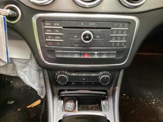 Mercedes Cla-klasse CLA (117.3), Sedan, 2013 / 2019 1.6 CLA-180 16V picture 13