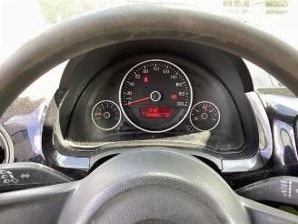 Volkswagen Up! Up! (121), Hatchback, 2011 1.0 12V 60 picture 11