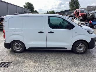 Peugeot Expert Expert (VA/VB/VE/VF/VY), Van, 2016 2.0 Blue HDi 120 16V picture 4