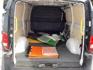 Mercedes Vito 1.7 110 CDI picture 16