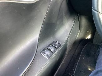 Tesla Model S 85D Base picture 13
