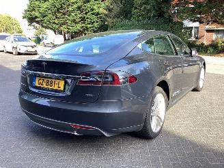 Tesla Model S 85D Base picture 5