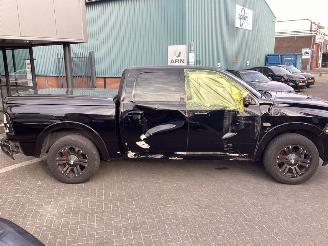 Dodge Ram 4x4 quad Cab 5.7 picture 4
