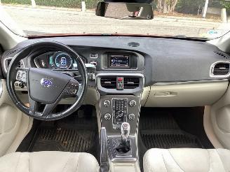 Volvo V-40 1.6 D2 Summum picture 9