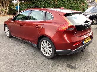 Volvo V-40 1.6 D2 Summum picture 7