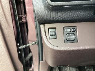 Toyota iQ  picture 10