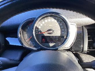 Mini Cooper S 1.5 Chili picture 11