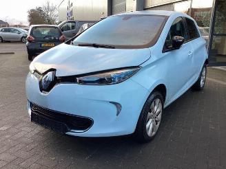 Salvage car Renault Zoé Zoe (AG), Hatchback 5-drs, 2012 46kW 2013/12