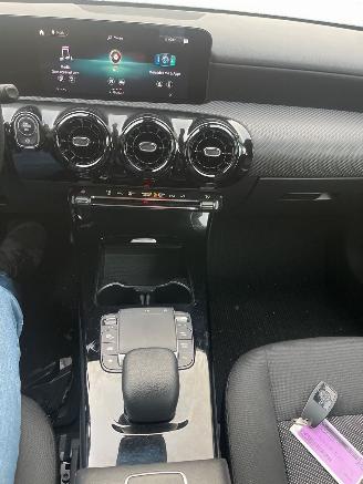 Mercedes A-klasse 180 Premium Plus picture 16