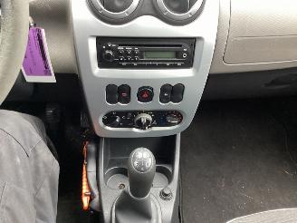Dacia Sandero  picture 11