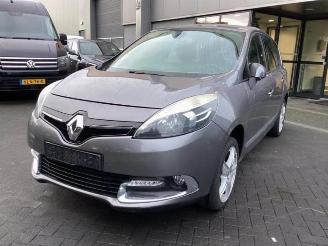 Salvage car Renault Grand-scenic Grand Scenic III (JZ), MPV, 2009 / 2016 1.2 16V TCe 115 2012/12