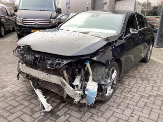 Uttjänta bilar auto Mercedes A-klasse A (177.0), Hatchback, 2018 / 2026 2.0 A-220 Turbo 16V 2019/9
