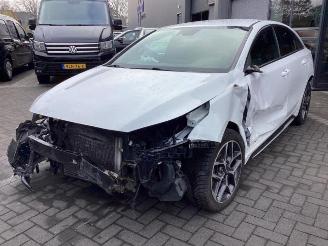 Salvage car Kia Pro cee d Proceed (CD), Combi 5-drs, 2018 1.0i T-GDi 12V 2021/1