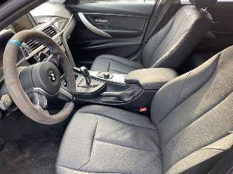 BMW 3-serie 320 I High Executive picture 10