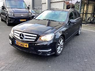 damaged passenger cars Mercedes C-klasse 2.2 Cdi Business Clas Avantgarde 2011/11