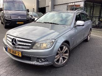 uszkodzony samochody osobowe Mercedes C-klasse 230.V6 24V  Avantgarde 2009/4