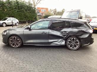 Ford Focus 1.0 Ecoboost ST Line Business picture 8