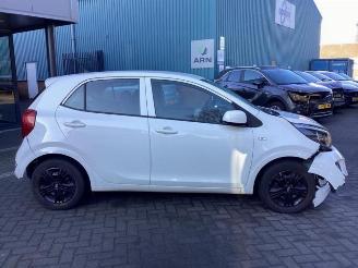 Kia Picanto Picanto (JA), Hatchback, 2017 1.0 12V picture 4