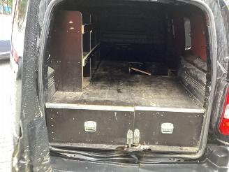 Opel Combo 1.5 CDTI picture 9